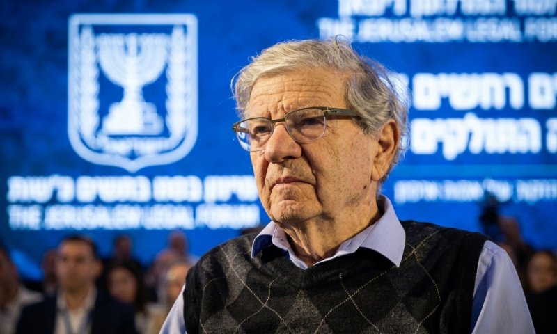 אהרן ברק בעקבות הפריצה לבית השופט: "עלול להסתיים ברצח"