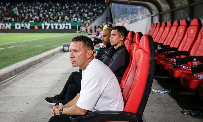 מכבי חיפה מפרקת את הצוות: פיטרה את מאמן השוערים, עוד שניים עוזבים