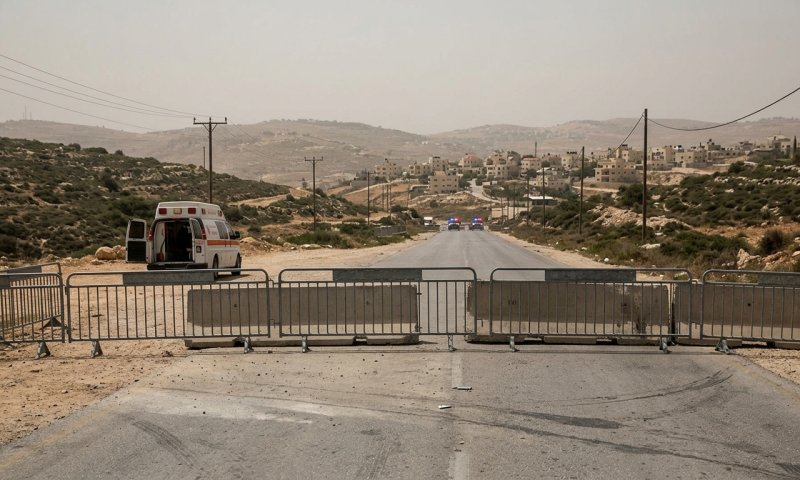 פיגוע דקירה בשומרון: תושב נפצע קשה, המחבל נמלט