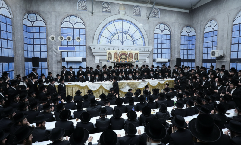 האדמו"ר מויז'ניץ ירושלים הגיע לביקור הבזק בארץ לרגל אירוסי נכדתו