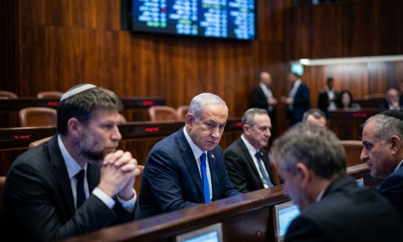 פער דרמטי בסקרים: גוש נתניהו משיג 64 מנדטים - או 56 בלבד