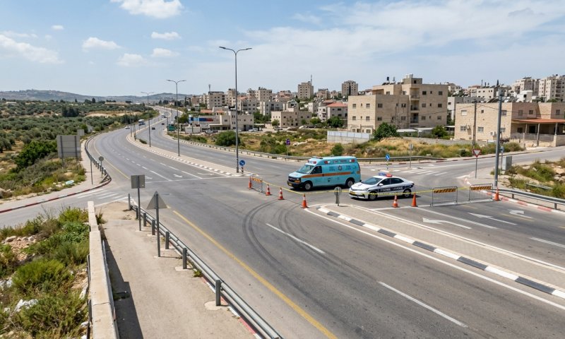 תאונה בין שני רכבים בכניסה לטייבה: צעיר בן 26 נפצע קשה