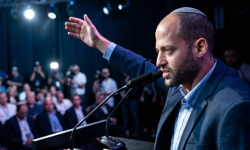 הפורש ממפלגת וינטר: "ידעתי לעצור בזמן, אסור להשחיר את דמותו"