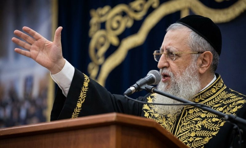 הרב הראשי דוד יוסף לבלניות: צעקו וביישו נשים שטובלות לבד