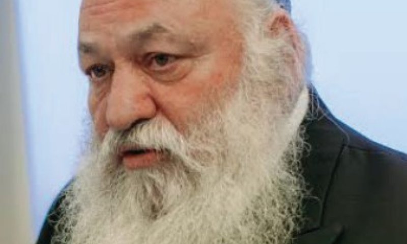 גולדקנופף נגד הממשלה: מגנה את האלימות, אך כבוד הישיבות נרמס
