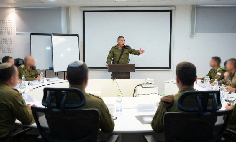 הרמטכ"ל זמיר ביו"ש: "ערוכים לחזרה ללחימה, ההגנה האווירית בכוננות"
