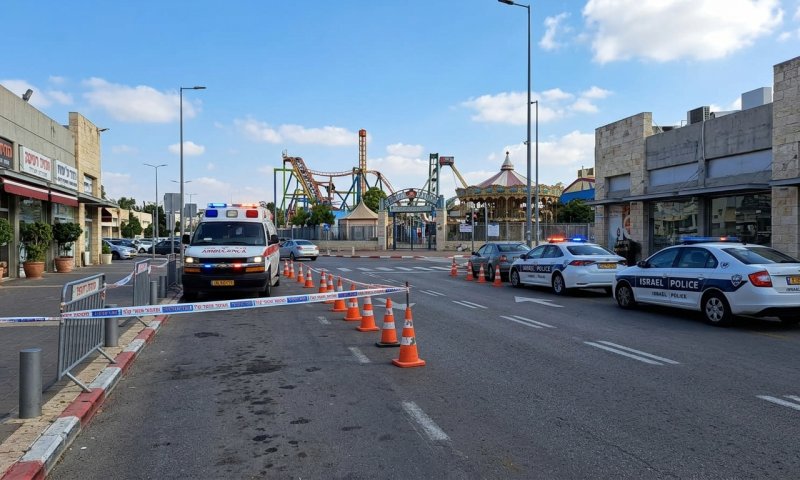 דרמה בירכא: נערים נתקעו 20 דקות על מתקן בגובה רב