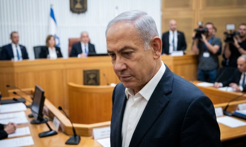 הממשלה אישרה סירוב רשמי לציית לבג"ץ - נתניהו שותק