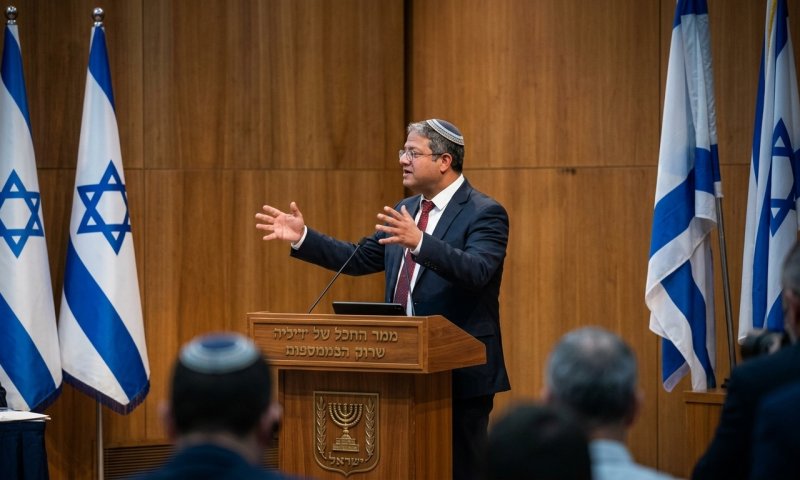 בן גביר תוקף את פייגלין: "תומכי טבח חייבים להיפסל"